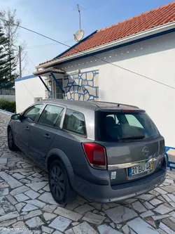 Opel Astra Caravan