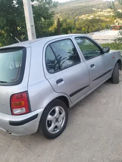 Nissan Micra 1.0 16 V
