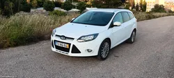 Ford Focus Titanium station