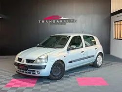 RENAULT CLIO 1.6i 16V Privilège
