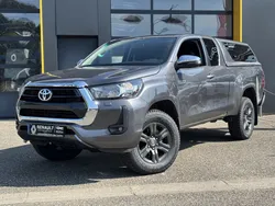 Toyota Hilux XC (7) 2.4 D-4D X-TRA Lounge 4WD