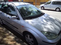 Ford Focus 1.3-gasolina da-je-199000 km