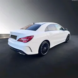 Mercedes-Benz CLA 180 AMG LINE