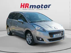 PEUGEOT 5008 1.2 PureTech S&S Style 7 pl. 130