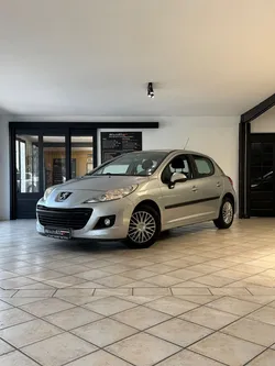 PEUGEOT 207 TRENDY 1.4 HDi 2010 – Entretien effectué – CT OK – Garantie 12 mois ou 15 000 km