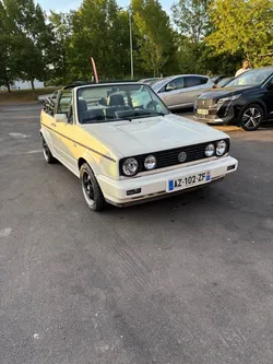 🇩🇪 Volkswagen Golf Cabriolet 1.8 – 90 ch – 1992 | Une véritable pépite