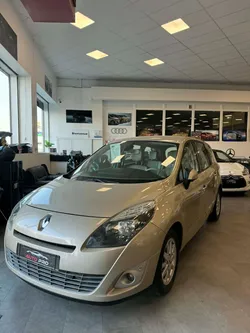 Renault grand scenic iii 1.5 dci eco2