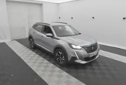 Peugeot 2008 1.2 PURETECH100 ALLURE