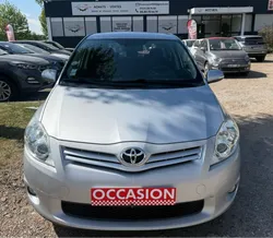 Toyota Auris 2.0 D-4D 126cv Sportline