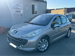 Boite automatique peugeot 207 1.6 vti 120ch faibles kms excellent état