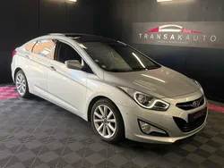 HYUNDAI i40 HB 1.7 CRDI 16V DPF 136 cv TOIT OUVRANT / CAMERA / REGULATEUR