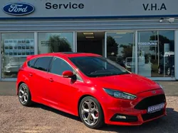 Ford focus st 2.0 ecoboost 250ch