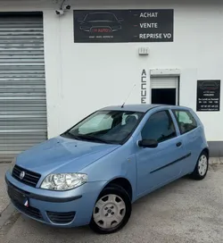 Fiat punto city phase 2 1.2 i 60 cv seulement 46 000 kilomètres