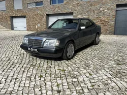 Mercedes-Benz E 200 Coupé (Certificado ACP) - NACIONAL