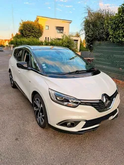 Renault grand scenic IV 1.3 TCE 140ch finition Bose