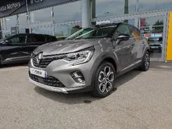Renault Captur mild hybrid 140 Techno fast track