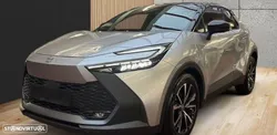 Toyota C-HR 1.8 Hybrid Square Collection