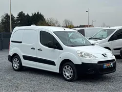 Peugeot Patner 1.6 Hdi 92 Chx Pack Confort - Attelage / Porte latérale / Clim / TBE