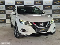 Nissan Qashqai 1.3 DIG-T N-Connecta J18 Led