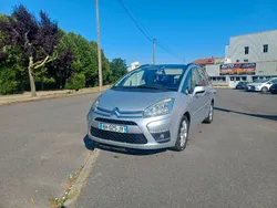 Citroën Grand C4 Picasso 1.6 HDi 112 ch – 7 Places – Moteur remplacé