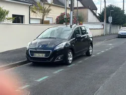 Peugeot 5008 2.0 blue hdi 150 allure
