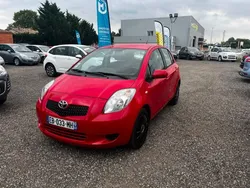 Toyota Yaris en très bon état kit embrayage neuf