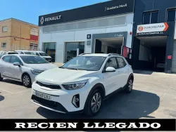 Kia Stonic 1.0 T-GDi MHEV Concept 100