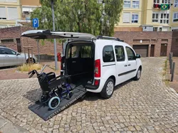 Mercedes-Benz Citan 1.5 Cdi  Adaptado Com Rampa Para Cadeira Rodas / Mobilidade Reduzida / TPMR