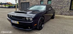Dodge Challenger Auto SRT8