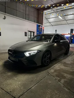 Mercedes-Benz A 180 AMG LINE