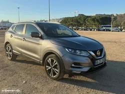 Nissan Qashqai 1.3 DIG-T N-Connecta J18
