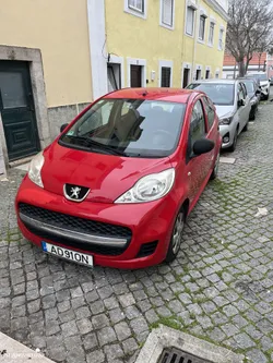 Peugeot 107 1.0 Petit Filou