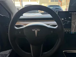 Tesla Model 3 Standat