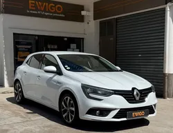 RENAULT Megane IV 1.6 DCI 130 ENERGY INTENS + CAMERA + KEYLESS + ATTELAGE