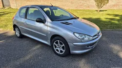 Peugeot 206 hatchback 1.1i