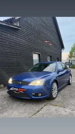 Ford Mondeo st220 v6 3.0