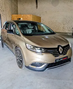 Renault Espace V "initial Paris" 1.6 l Dci 160 ch / full option / finition haut de gamme / 7 places