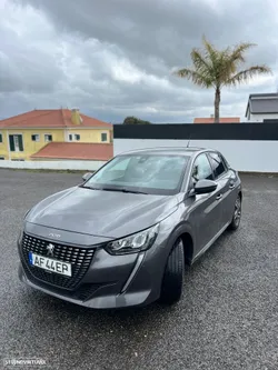 Peugeot 208 1.2 PureTech Allure