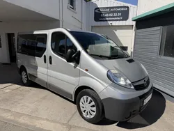 Opel Vivaro 2.0 CDTI 115 " premiere main