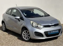KIA Rio III (IH) 3 portes 1.1 CRDi DPF 12V 75 cv