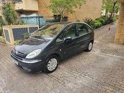 Citroën Picasso 1.6HDi exclusive livro de revisões