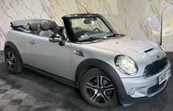 MINI CABRIO COOPER S 2009 - BVA - 90 445Kms - Parfait Etat - Distrib ok - FRANCE