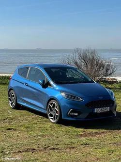 Ford Fiesta 1.5 EcoBoost S&S ST X