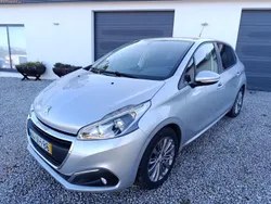 Peugeot 208 1.6 HDi