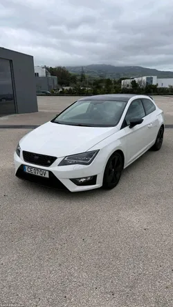 Seat Leon 2.0 FR SUPER NOVO (POUCOS KMS)