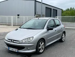 PEUGEOT 206 1.4 i 75 cv 5 portes (194850 km)
