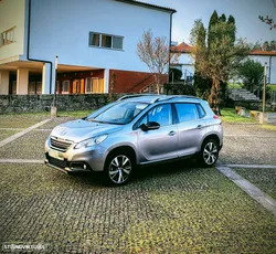 Peugeot 2008 1.2 PureTech Crossway