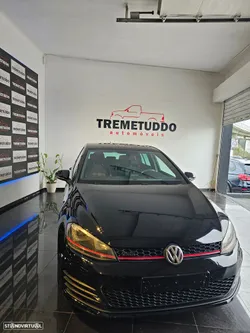 VW Golf GTI Performance BlueMotion