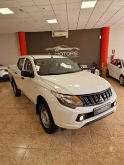 MITSUBISHI L200 2.5DI-D Double Cab Motion