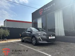 Peugeot 208 II 1.2 PURETECH 100CH BUSINESS + SUIVI COMPLET + CARPLAY + CAMERA DE RECUL + GARANTIE